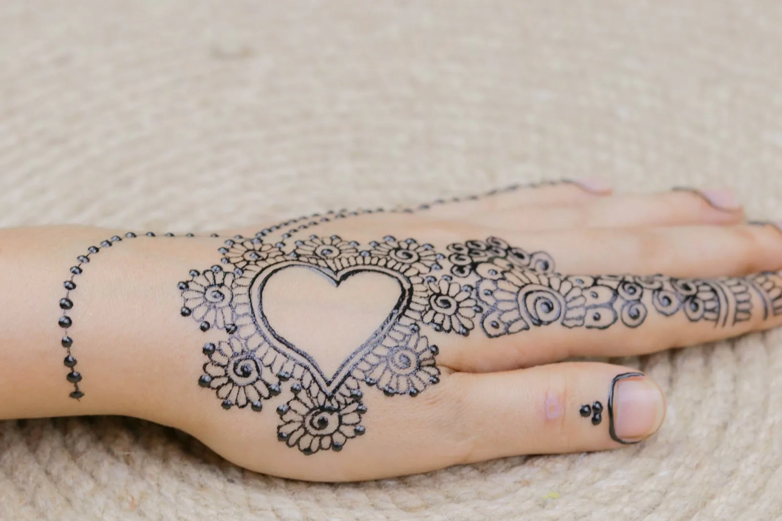 Henna Tattoo for Ladies
